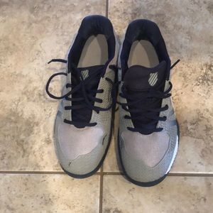 Pickleball shoes mens sz 10 worn once